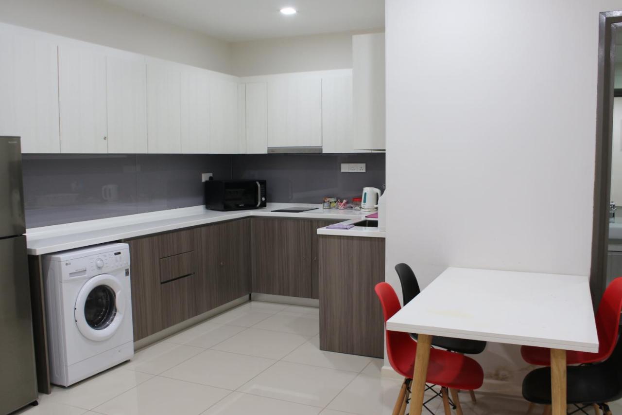 Suasana Suites D'Homestay Jb Town Johor Bahru Kültér fotó