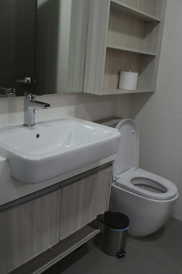 Suasana Suites D'Homestay Jb Town Johor Bahru Kültér fotó